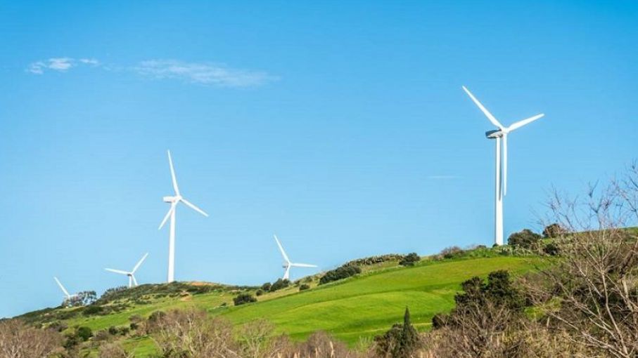 Impulsan proyectos de energías renovables en Chubut y Tucumán