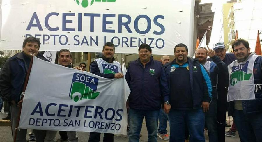 Trabajadores aceiteros de huelga en reclamo de bono salarial - Agritotal