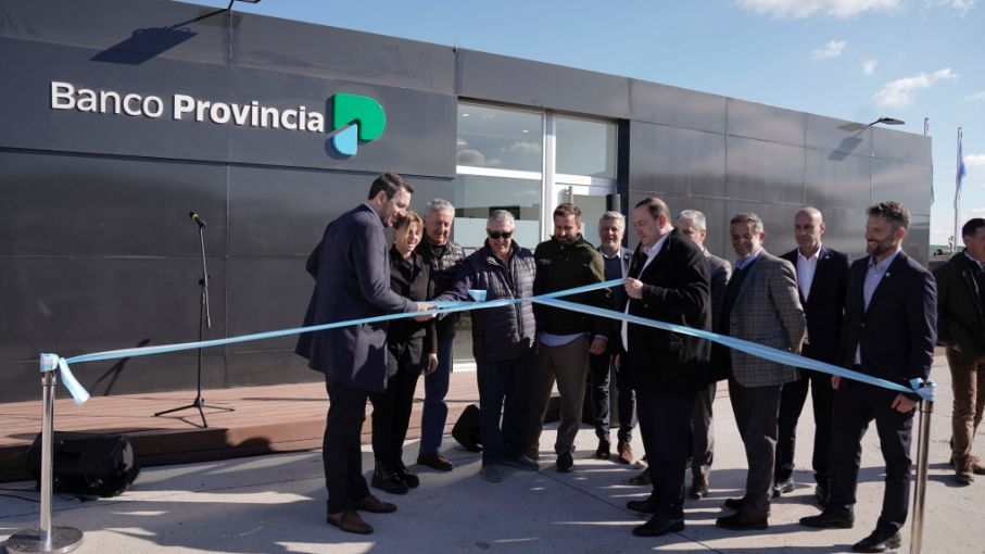 Banco Provincia inauguró su nueva sucursal en el Mercado Agroganadero 